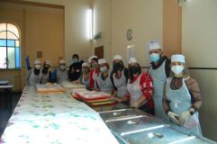 pranzo_solidarieta_caritas_2_20210103_2073998809.jpg