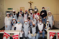 pranzo_solidarieta_caritas_7_20210103_1773951171.jpg